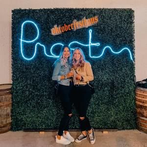 Meet your Posher, Lena